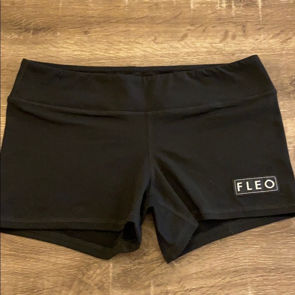 Fleo 3.25” Shorts